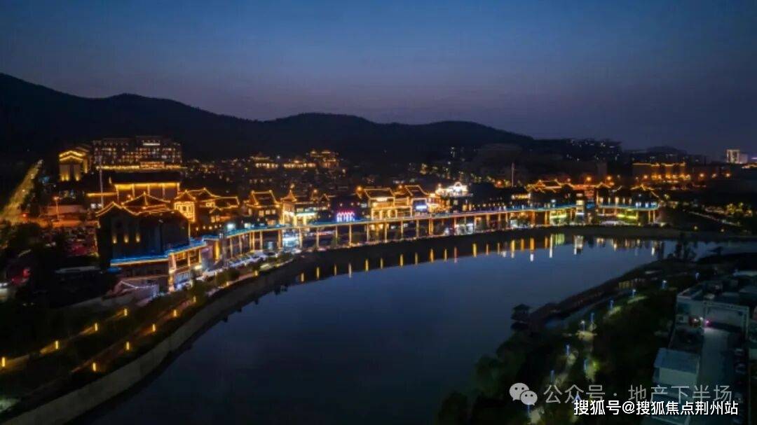 楼盘详情-交房时间-房价户型图-小区环境--交房时间-周边配套-24h电话!J9国际网站楼市热搜焦点： 济南·凤栖和鸣首页- 济南·凤栖和鸣售楼处电话-(图8)